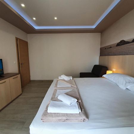 Apartments Hermes Тучепи Екстер'єр фото