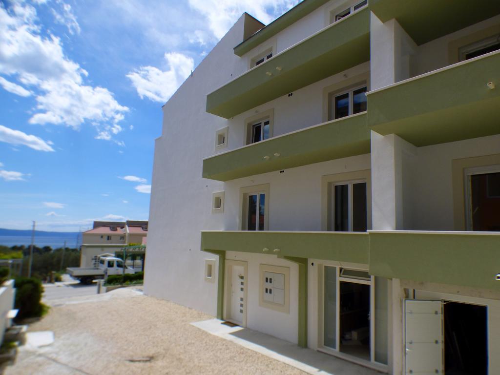 Apartments Hermes Тучепи Екстер'єр фото