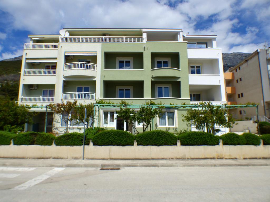 Apartments Hermes Тучепи Екстер'єр фото