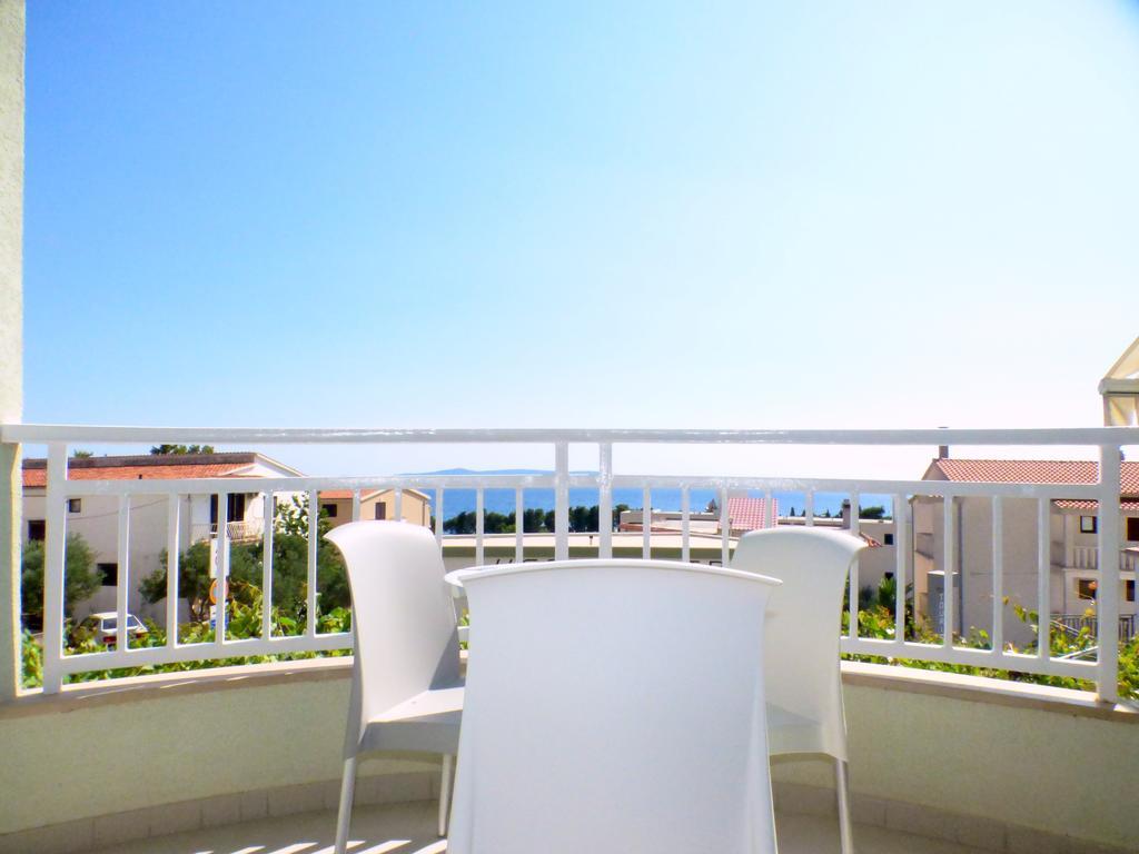 Apartments Hermes Тучепи Екстер'єр фото