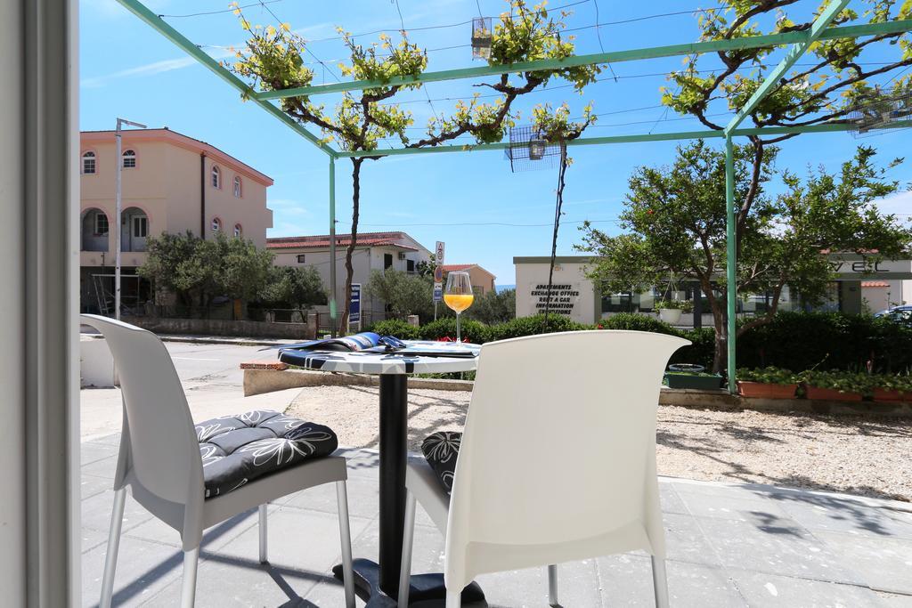 Apartments Hermes Тучепи Екстер'єр фото