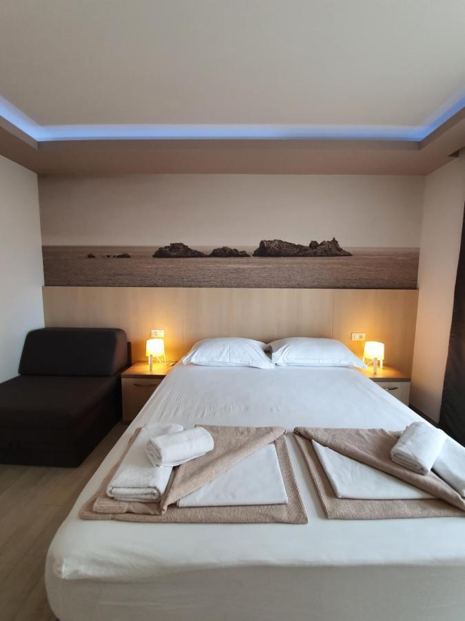 Apartments Hermes Тучепи Екстер'єр фото