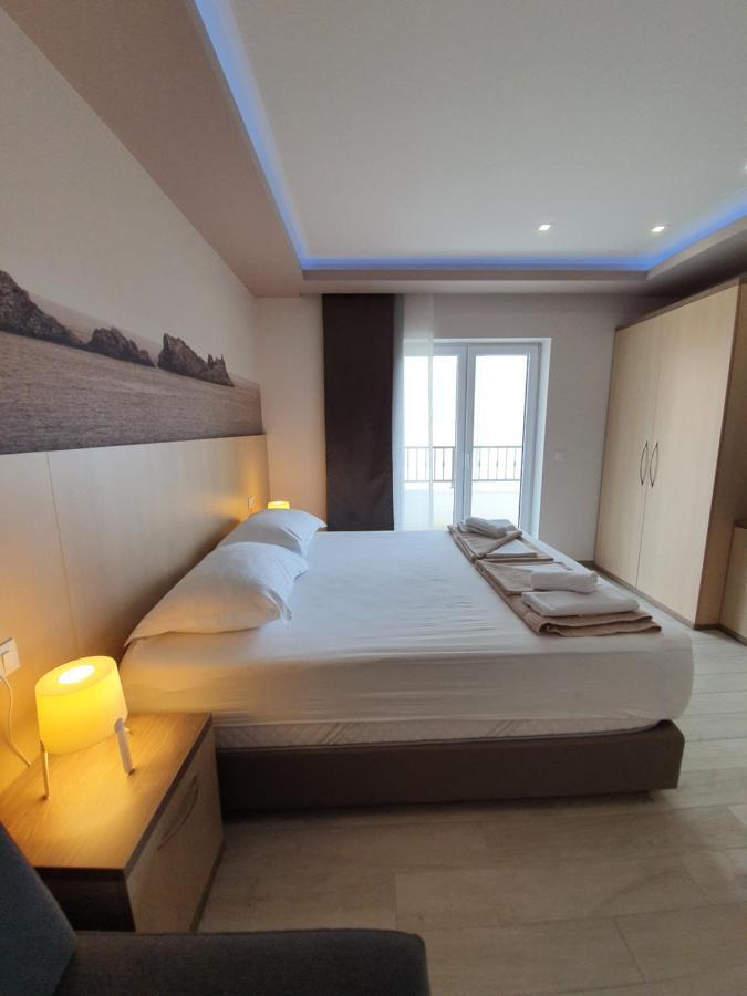 Apartments Hermes Тучепи Екстер'єр фото