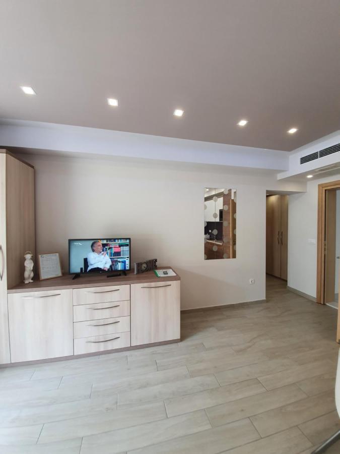 Apartments Hermes Тучепи Екстер'єр фото